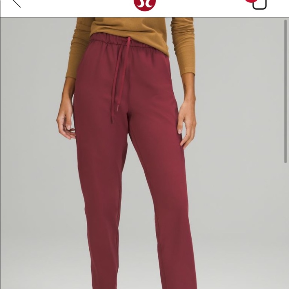 Lululemon maroon joggers